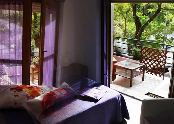 Shelisa Bed & Breakfast 3*